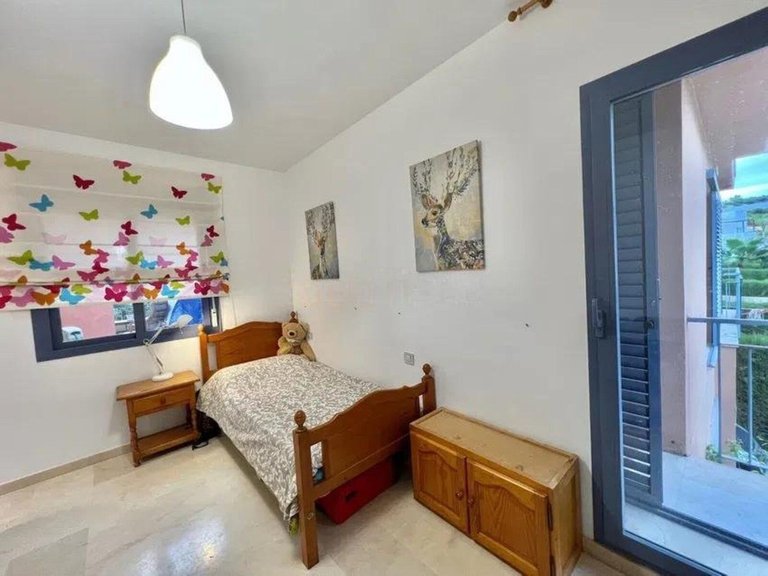 Villa for Sale in Nueva Andalucía, Malaga 16