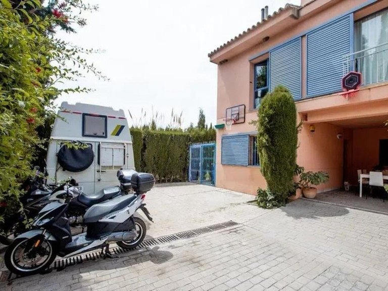 Villa for Sale in Nueva Andalucía, Malaga 27