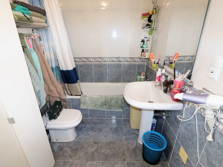 Villa for Sale in Villamartin, Alicante 12