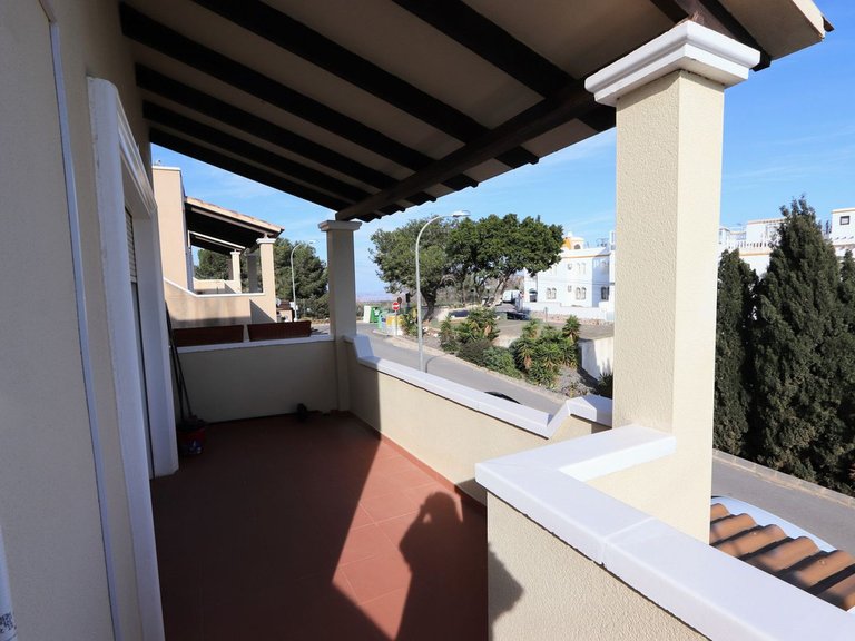Villa for Sale in Villamartin, Alicante 18