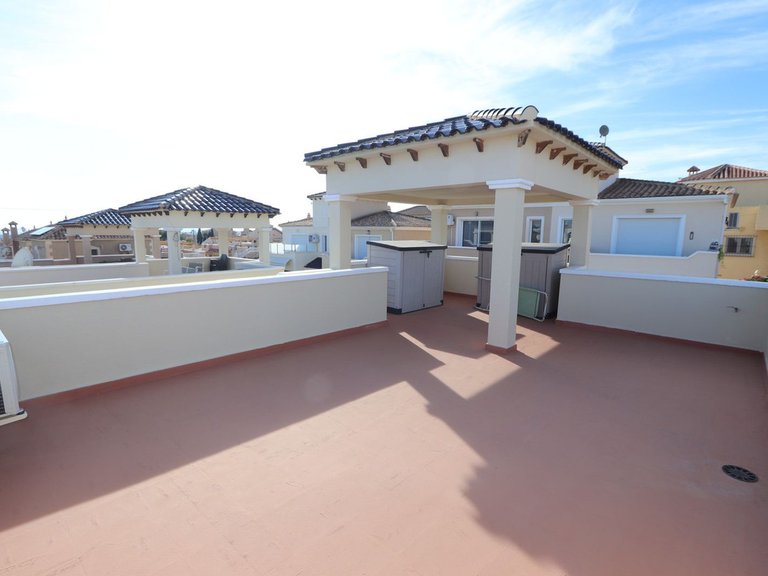 Villa for Sale in Villamartin, Alicante 22