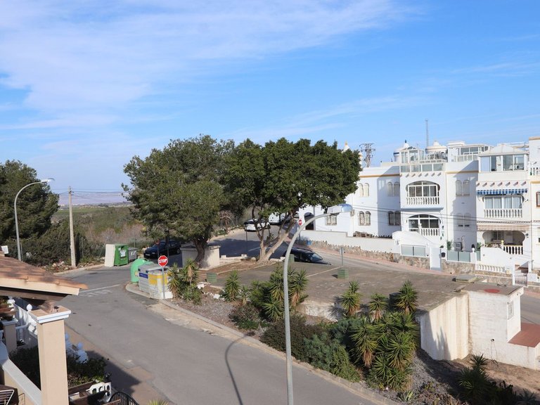Villa for Sale in Villamartin, Alicante 24