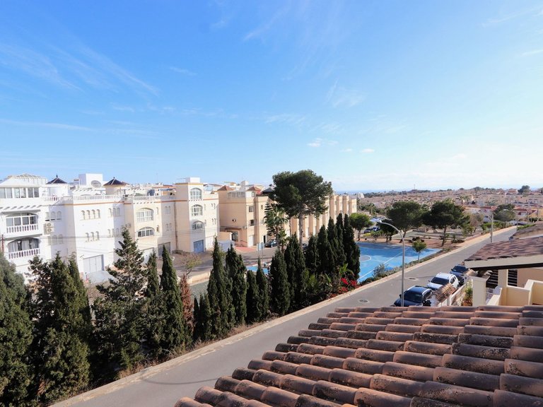 Villa for Sale in Villamartin, Alicante 25