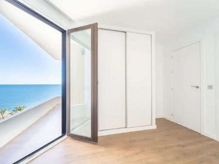 Apartment for Sale in Málaga Este, Malaga 18
