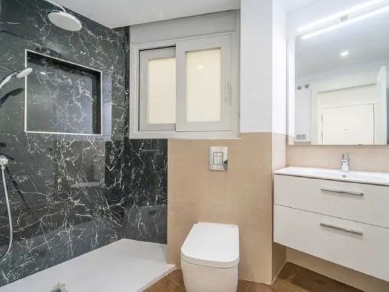 Apartment for Sale in Málaga Este, Malaga 4