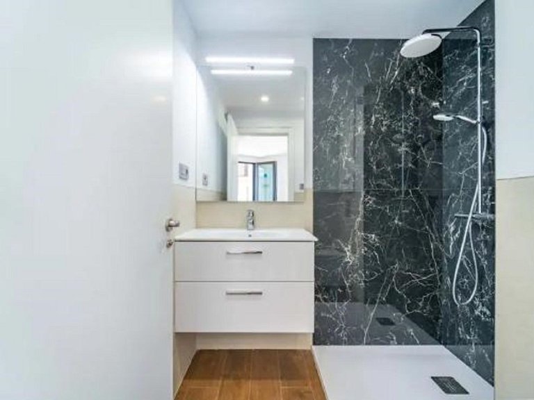 Apartment for Sale in Málaga Este, Malaga 5
