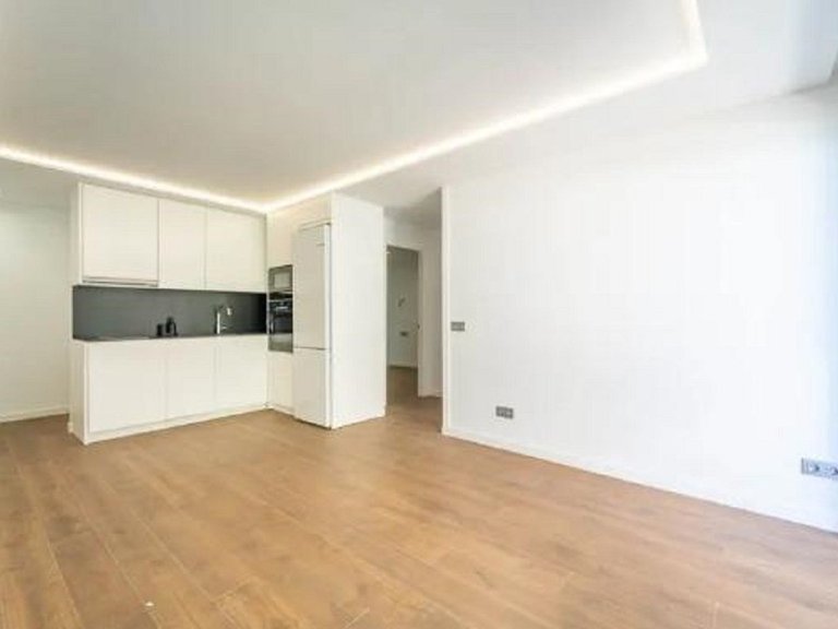 Apartment for Sale in Málaga Este, Malaga 9