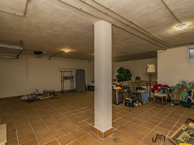 Villa for Sale in Santa Clara, Malaga 5