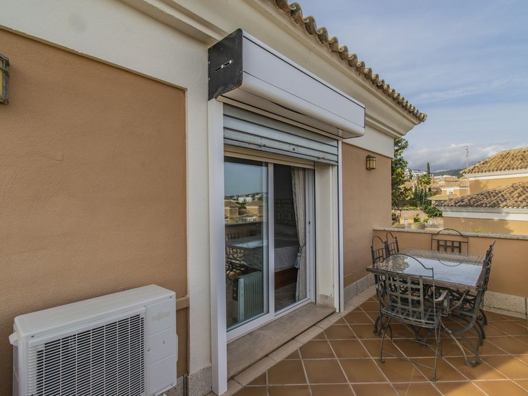 Villa for Sale in Santa Clara, Malaga 9
