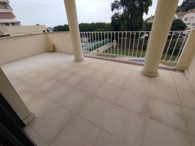Apartment for Sale in Benalmadena Costa, Malaga 16