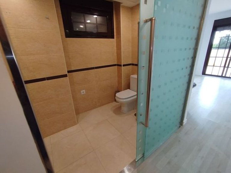 Apartment for Sale in Benalmadena Costa, Malaga 19