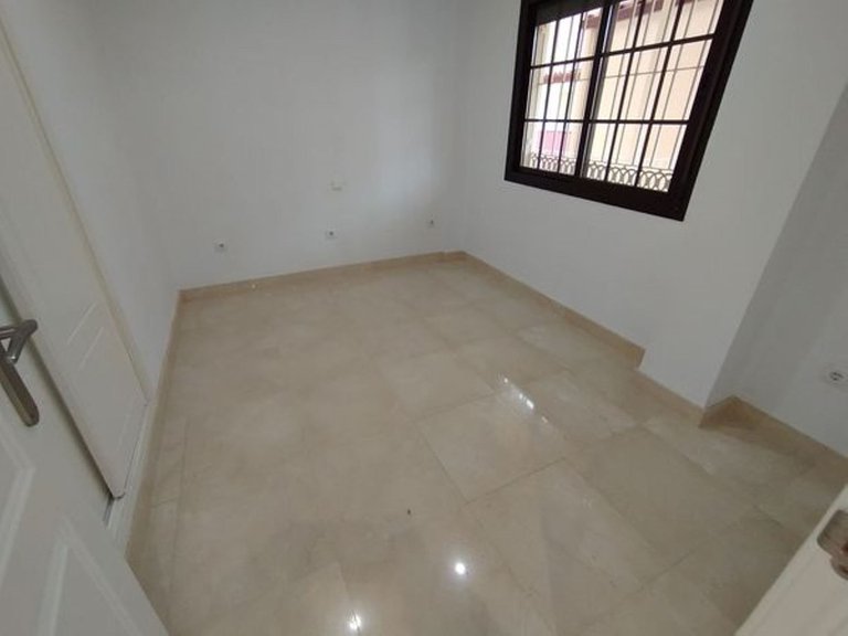 Apartment for Sale in Benalmadena Costa, Malaga 7