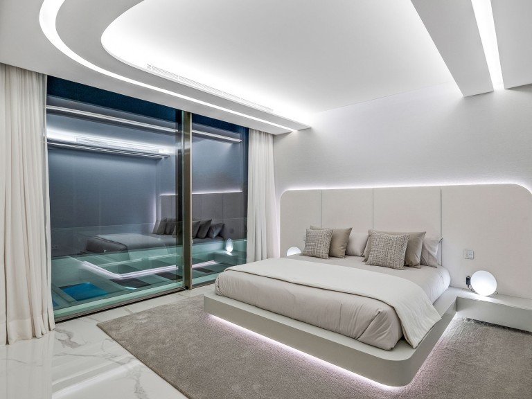 Villa for Sale in Marbella, Malaga 14