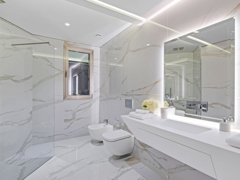 Villa for Sale in Marbella, Malaga 19