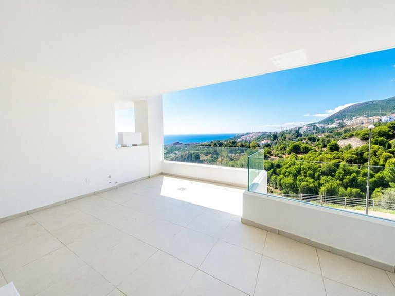 Apartment for Sale in Benalmadena, Malaga 2