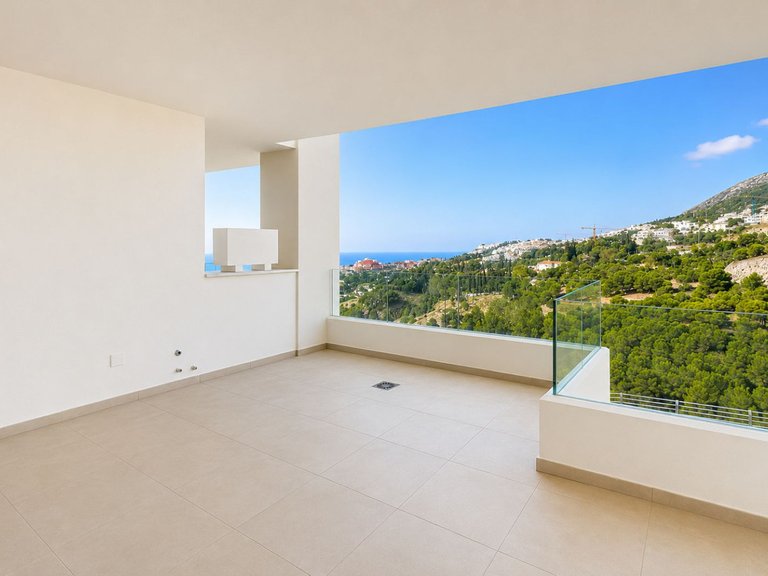 Apartment for Sale in Benalmadena, Malaga 5