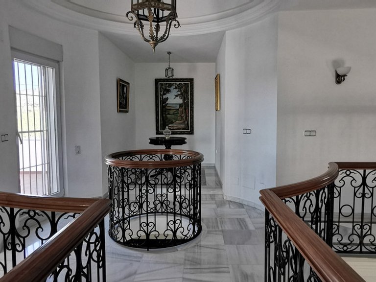 Villa for Sale in Estepona, Malaga 17
