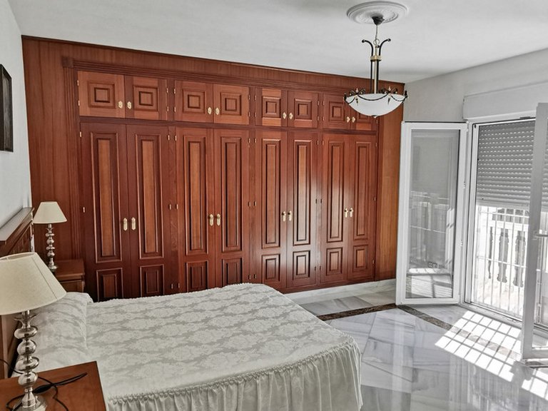 Villa for Sale in Estepona, Malaga 24