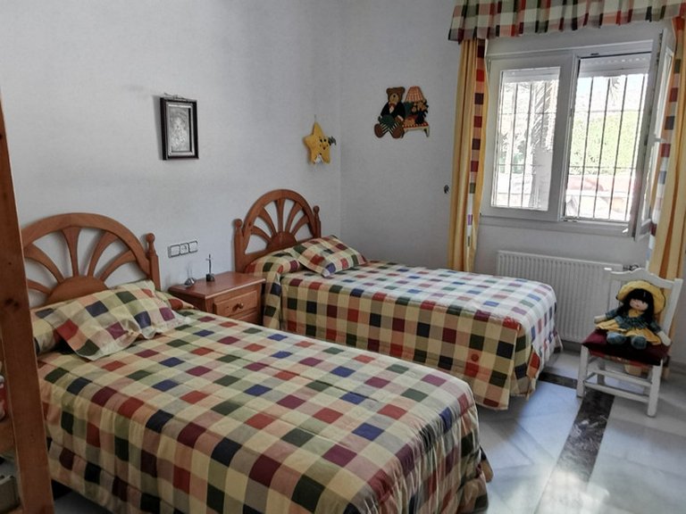Villa for Sale in Estepona, Malaga 27