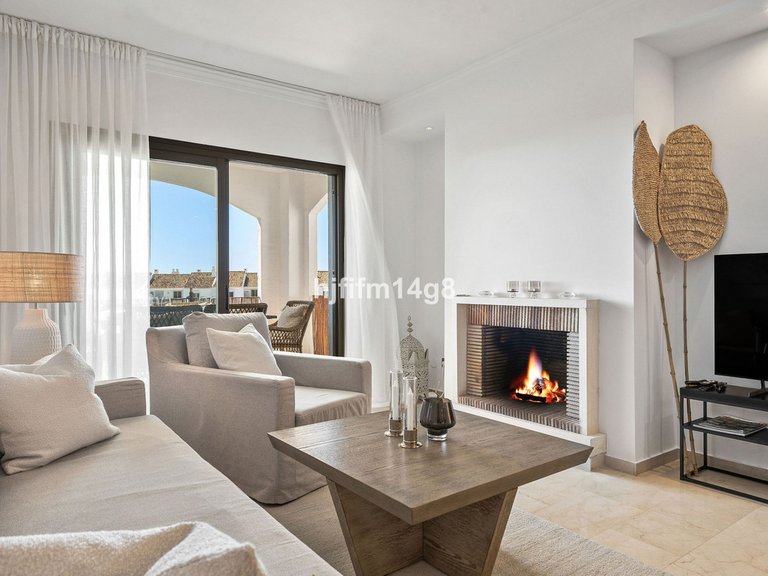 Apartment for Sale in Nueva Andalucía, Malaga 3