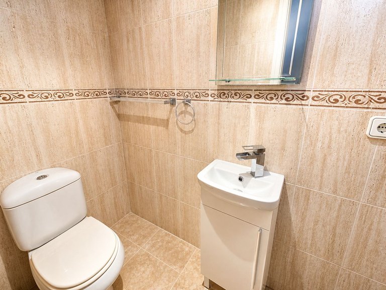Villa for Sale in La Duquesa, Malaga 20