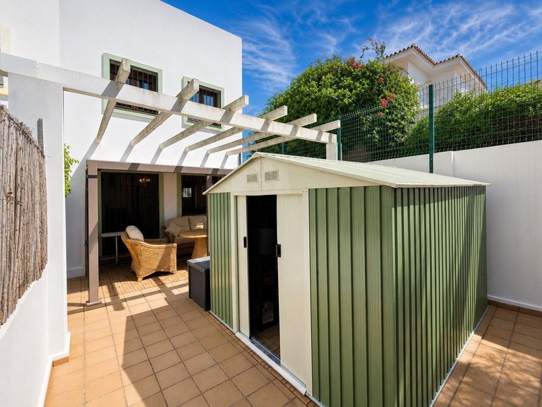 Villa for Sale in La Duquesa, Malaga 6