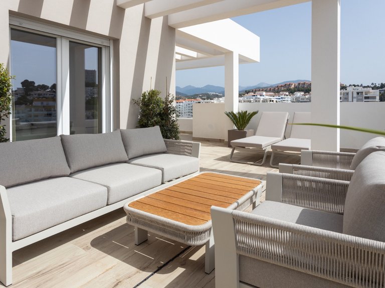 Apartment for Sale in Nueva Andalucía, Malaga 19