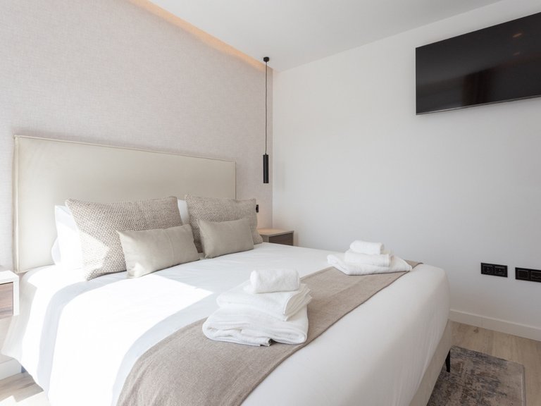 Apartment for Sale in Nueva Andalucía, Malaga 34