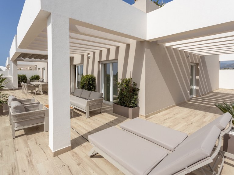 Apartment for Sale in Nueva Andalucía, Malaga 8