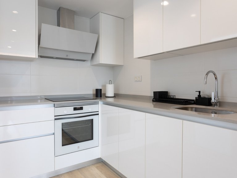 Apartment for Sale in Nueva Andalucía, Malaga 9