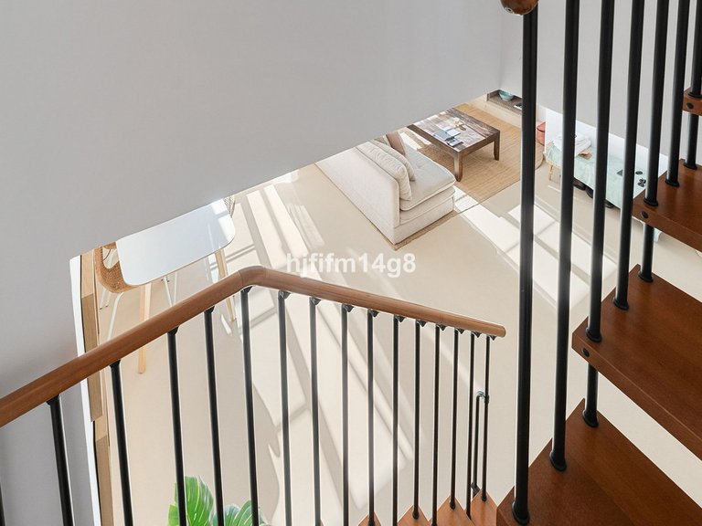 Apartment for Sale in Nueva Andalucía, Malaga 17
