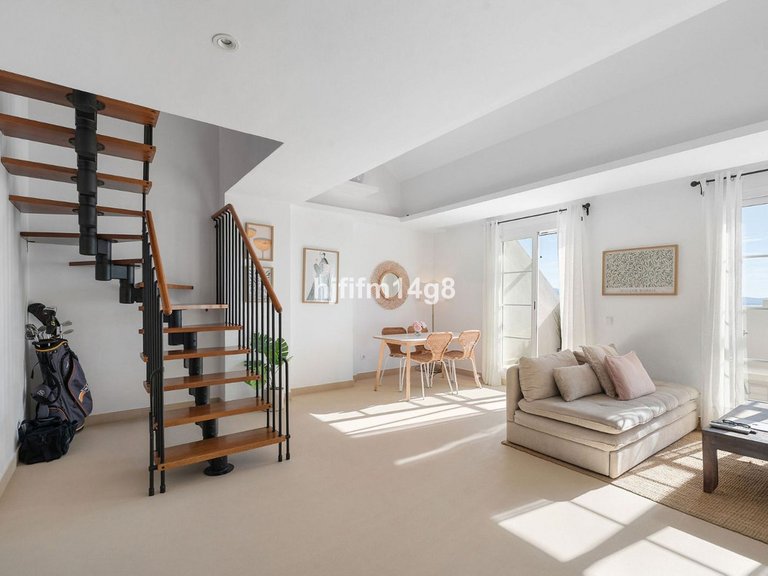 Apartment for Sale in Nueva Andalucía, Malaga 5