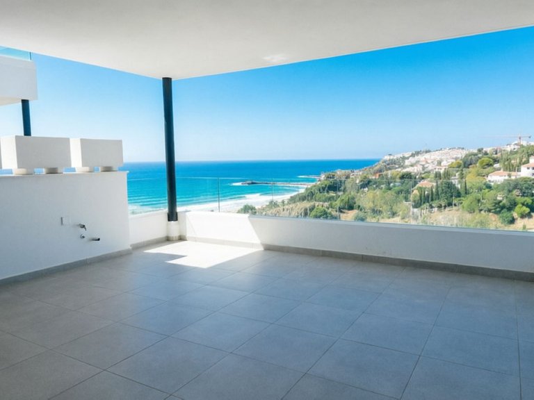 Apartment for Sale in Benalmadena, Malaga 1