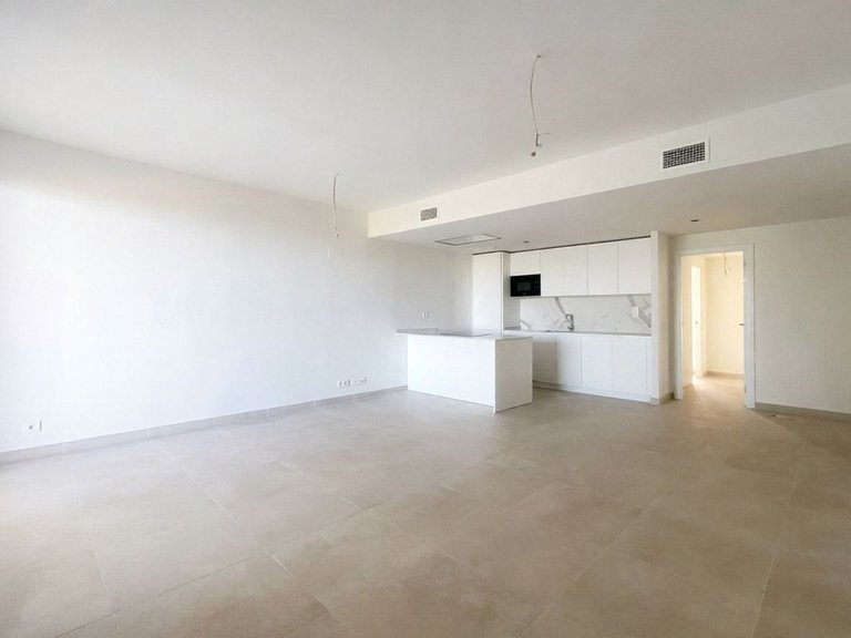 Apartment for Sale in Benalmadena, Malaga 2