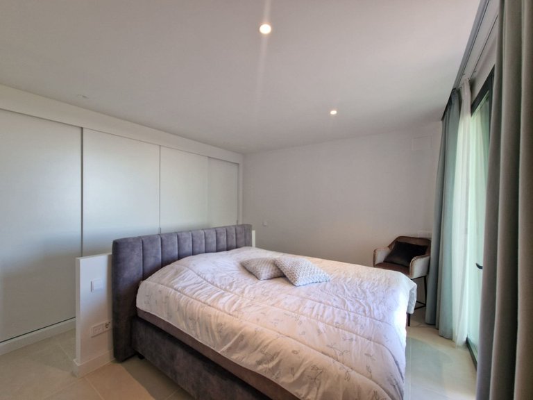 Apartment for Sale in Higueron, Malaga 13
