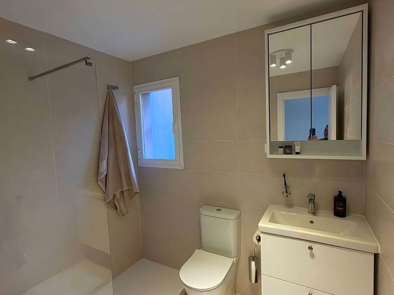 Apartment for Sale in Estepona, Malaga 11