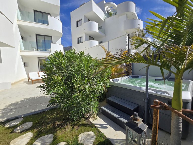 Apartment for Sale in Higueron, Malaga 18