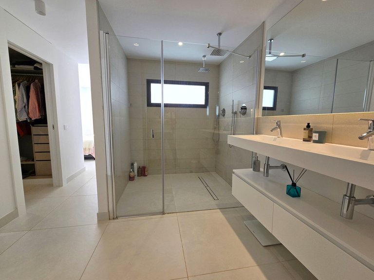 Apartment for Sale in Higueron, Malaga 8