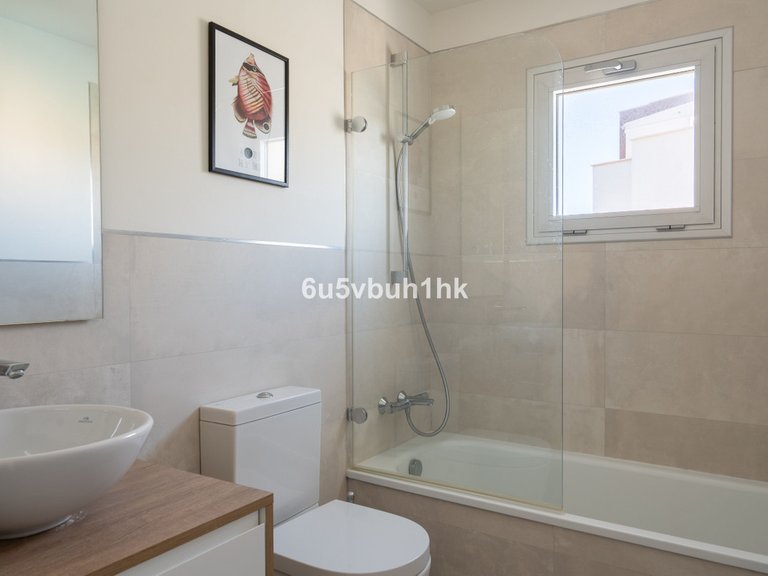 Apartment for Sale in Fuengirola, Malaga 21
