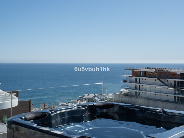 Apartment for Sale in Fuengirola, Malaga 24