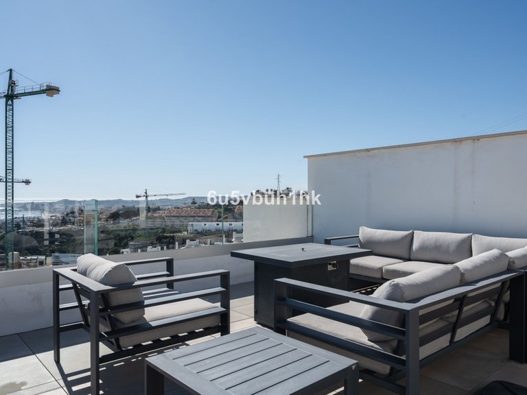 Apartment for Sale in Fuengirola, Malaga 29