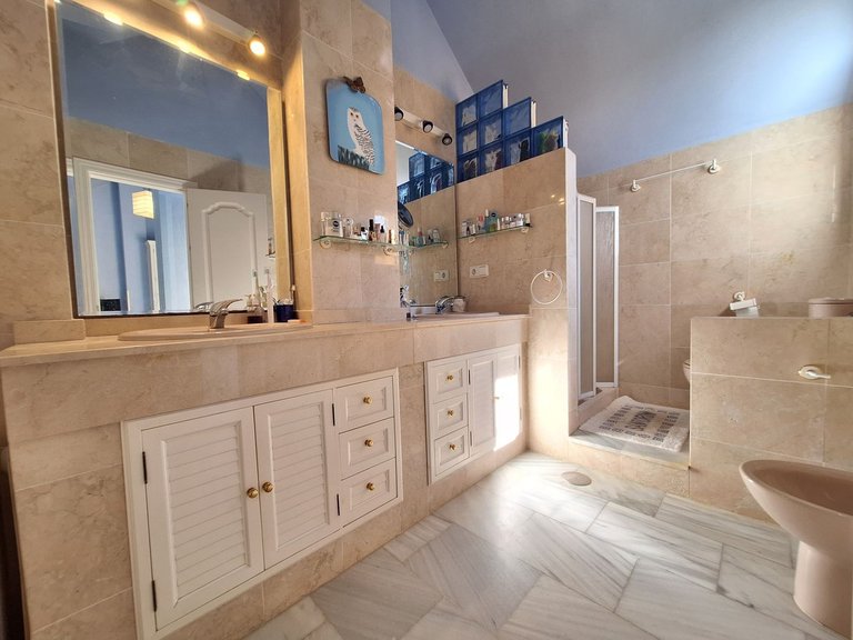 Apartment for Sale in Elviria, Malaga 33