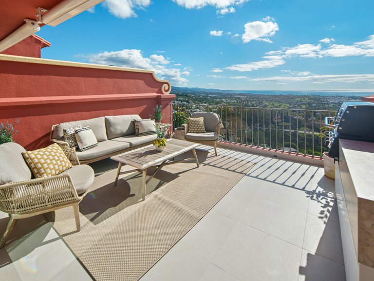 Apartment for Sale in Monte Halcones, Malaga 4