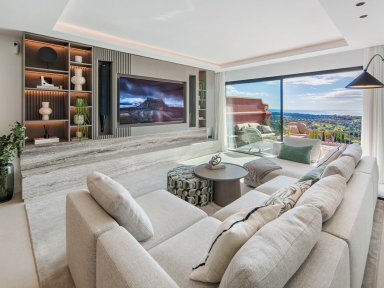 Apartment for Sale in Monte Halcones, Malaga 7