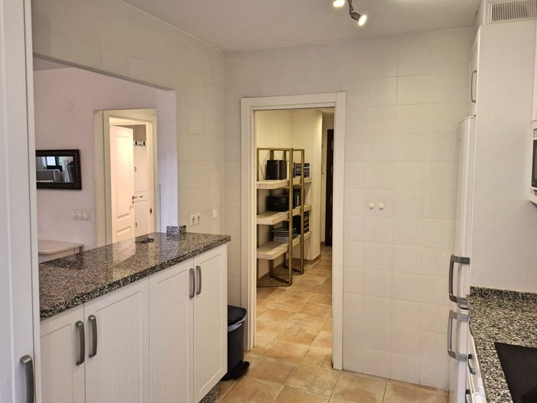 Apartment for Sale in Costa del Sol Fuengirola, Malaga 8