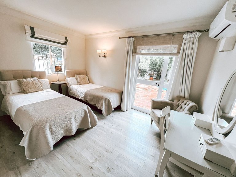 Villa for Sale in Nueva Andalucía, Malaga 15
