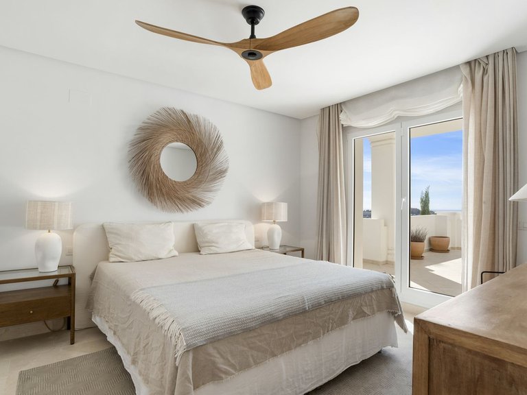 Apartment for Sale in Aloha, Malaga 3