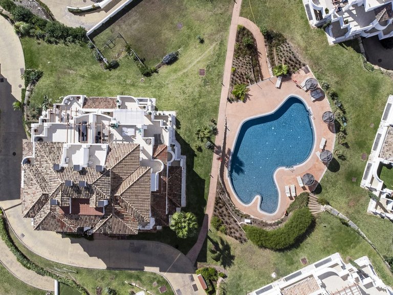 Apartment for Sale in Aloha, Malaga 32