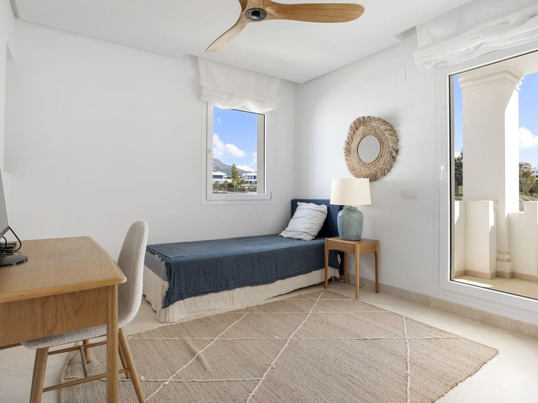 Apartment for Sale in Aloha, Malaga 7