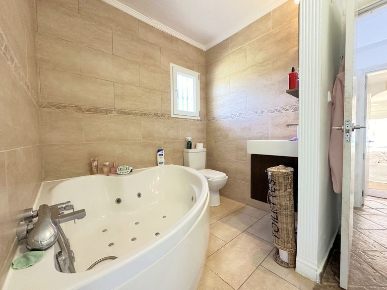 Villa for Sale in Manilva, Malaga 22
